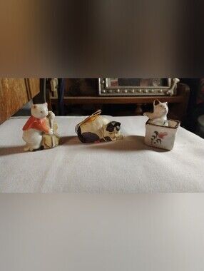 Vintage Miniature Cat Figurines Lot Silvestri Ornament & Thailand Porcelain